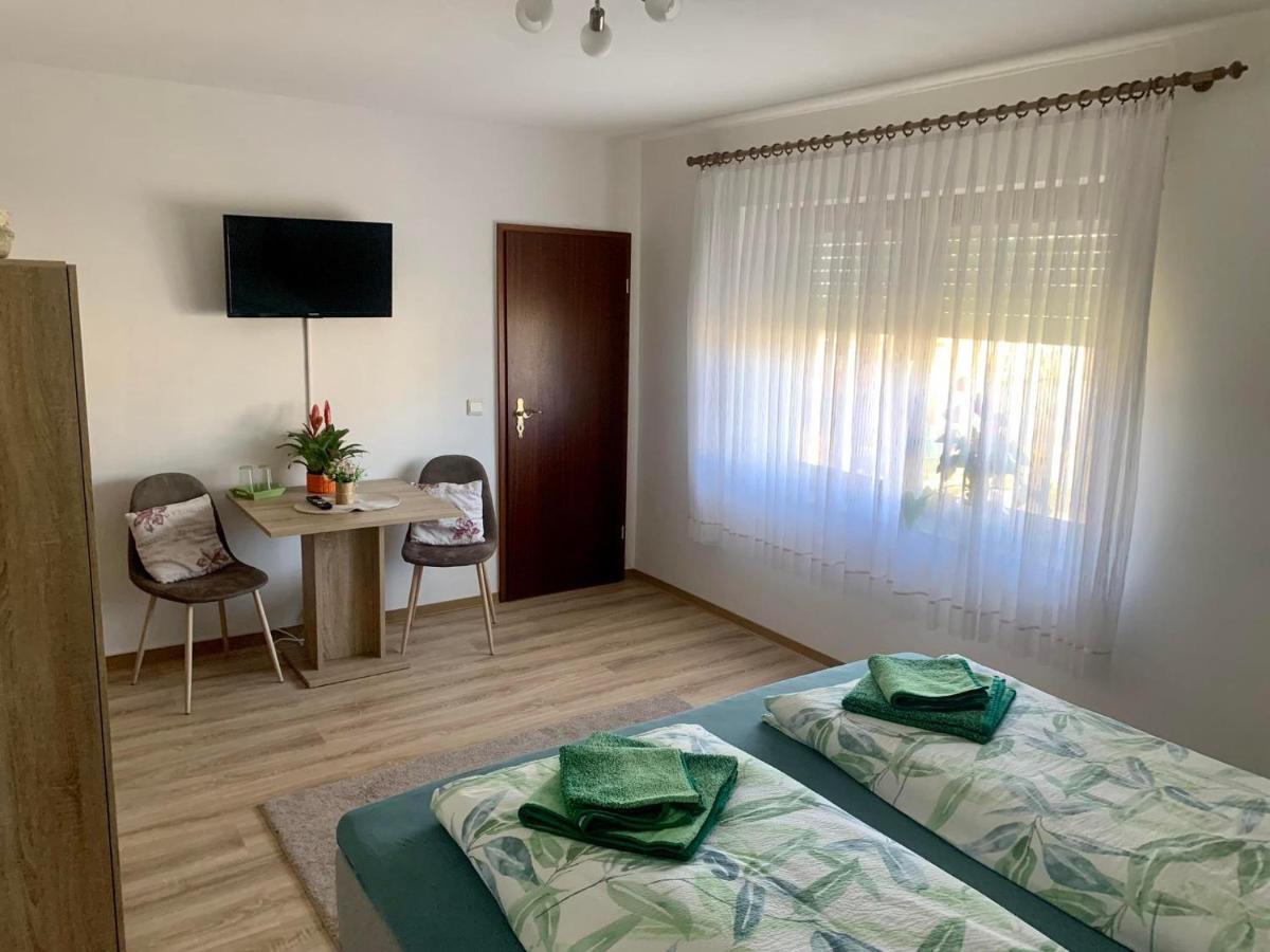 Haus Am Burghain Naumburg  Екстер'єр фото